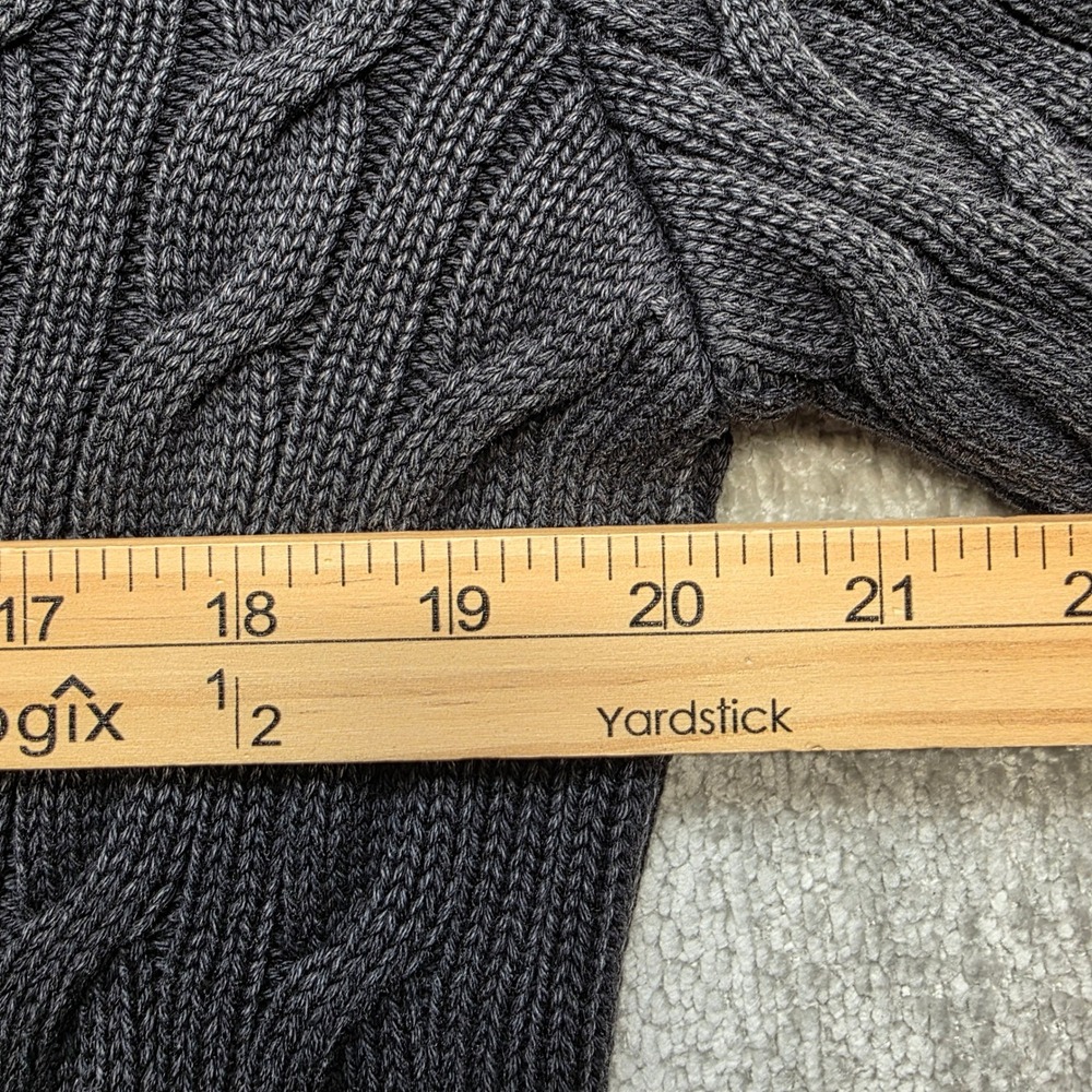 Levis Womens Cable Knit Crewneck Sweater size medium Charcoal Gray Relaxed‎ Fit - Picture 7 of 10